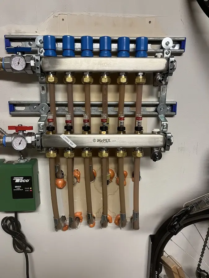 Plumber performing Leak Detection at a residential property in Kennesaw State University